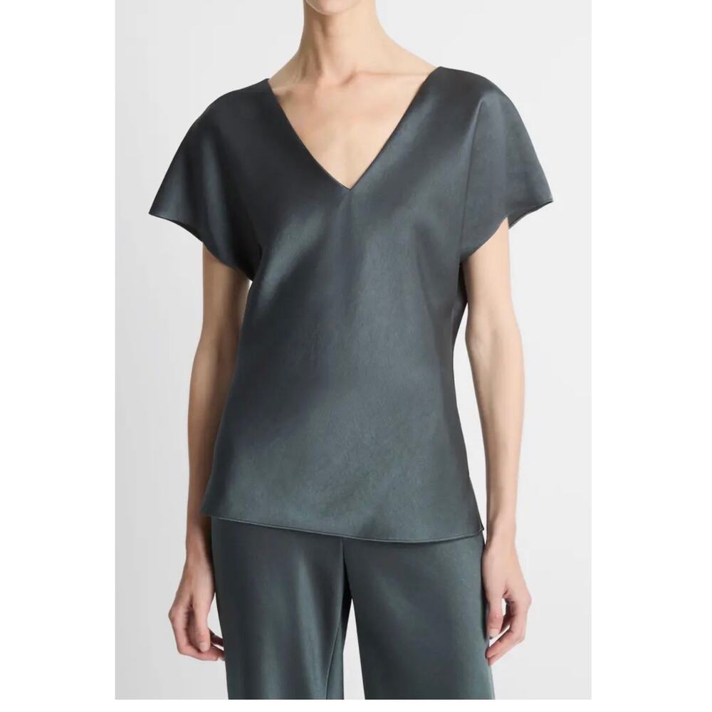 Vince Satin Cap Sleeve V Top in Malachite M